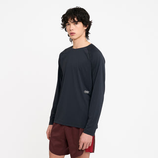 DLYLongsleeve - Shadowcast – on model
