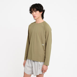 DLYLongsleeve - Canvas – on model