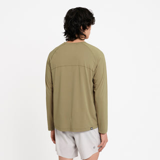 DLYLongsleeve - Canvas – on model