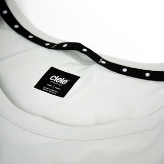 DLYTShirt - Light Grey – detail