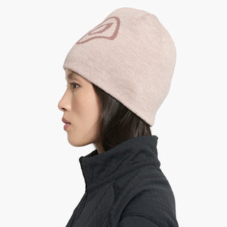 SKLBeanie - Vanilla – on model