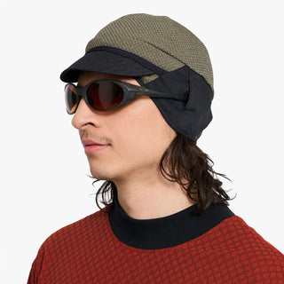 VLVBeanie - Lite - Canvas – on model