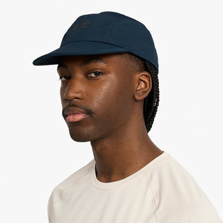 GOCap - Classic - Athletics - Deep Space – on model