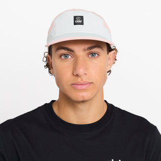 GOCap SC - Classic - C Plus Box - Light Grey/Peachskin – on model