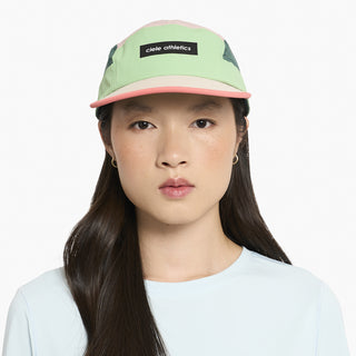 GOCap - Field - Iconic Bar - Pistachio/Silver Pine – on model