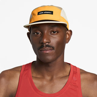 GOCap - Field - Iconic Bar - Clementine/Sand – on model