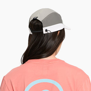 FSTCap SC - Field - Iconic SL - Light Grey/Shadow – on model