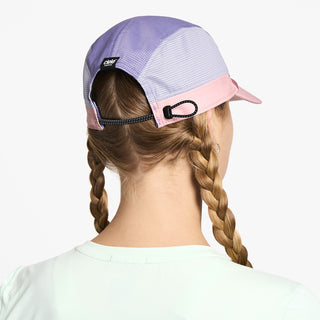FSTCap SC - Field - Iconic SL - Deco Rose/Light Grape – on model
