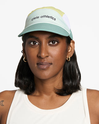 FSTCap SC - Field - Iconic SL - Dusty Turquoise/Glade – on model