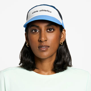 FSTCap SC - Field - Iconic SL - White / Cobalt – on model