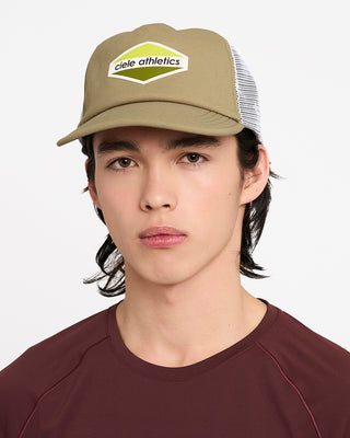 TRLCap SC - Field - Up Down - Canvas – on model