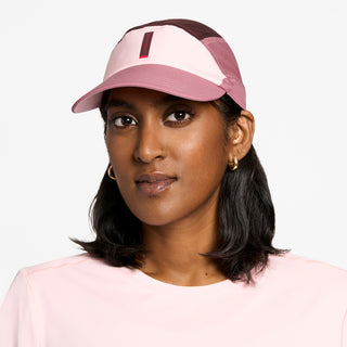 FSTCap SC - Comp - Iconic VC - Peachskin / Dark Wine Red – on model