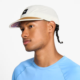 GOCap - EQ -Frame S - Rainy Day – on model