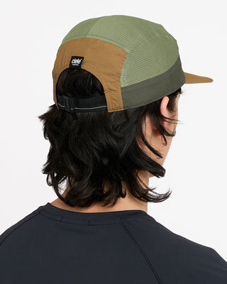 GOCap - EQ - Frame S - Olive – on model