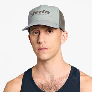 TRLCap SC - Comp - Onehundred - Neutral Grey – on model