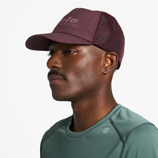 TRLCap SC - Comp - Onehundred - Dark Wine Red – on model