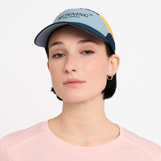FSTCap SC - Comp - Running C - Chambray/Sulfur – on model