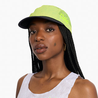 GOCap - Elite - Horizon Acid – on model