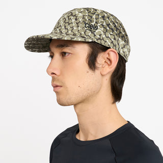 GOCap SC - Field - All Over Dotra - Canvas – on model