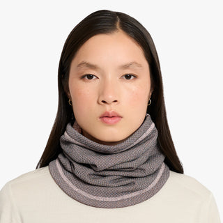 UHCollar - Peachskin – on model