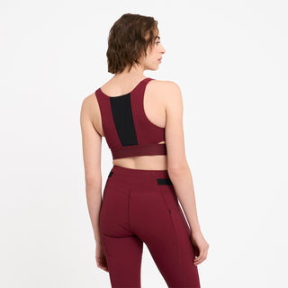 QCKBra - Crimson Red – on model