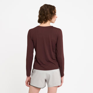 DLYLongsleeve - Dark Wine Red – on model