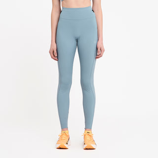 FSTTight 29" - Chambray – on model