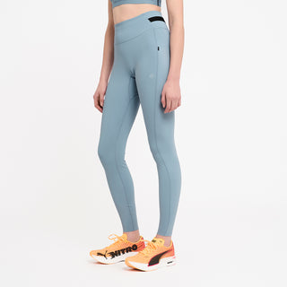 FSTTight 29" - Chambray – on model