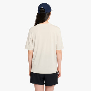 HLSTShirt - Rainy Day – on model